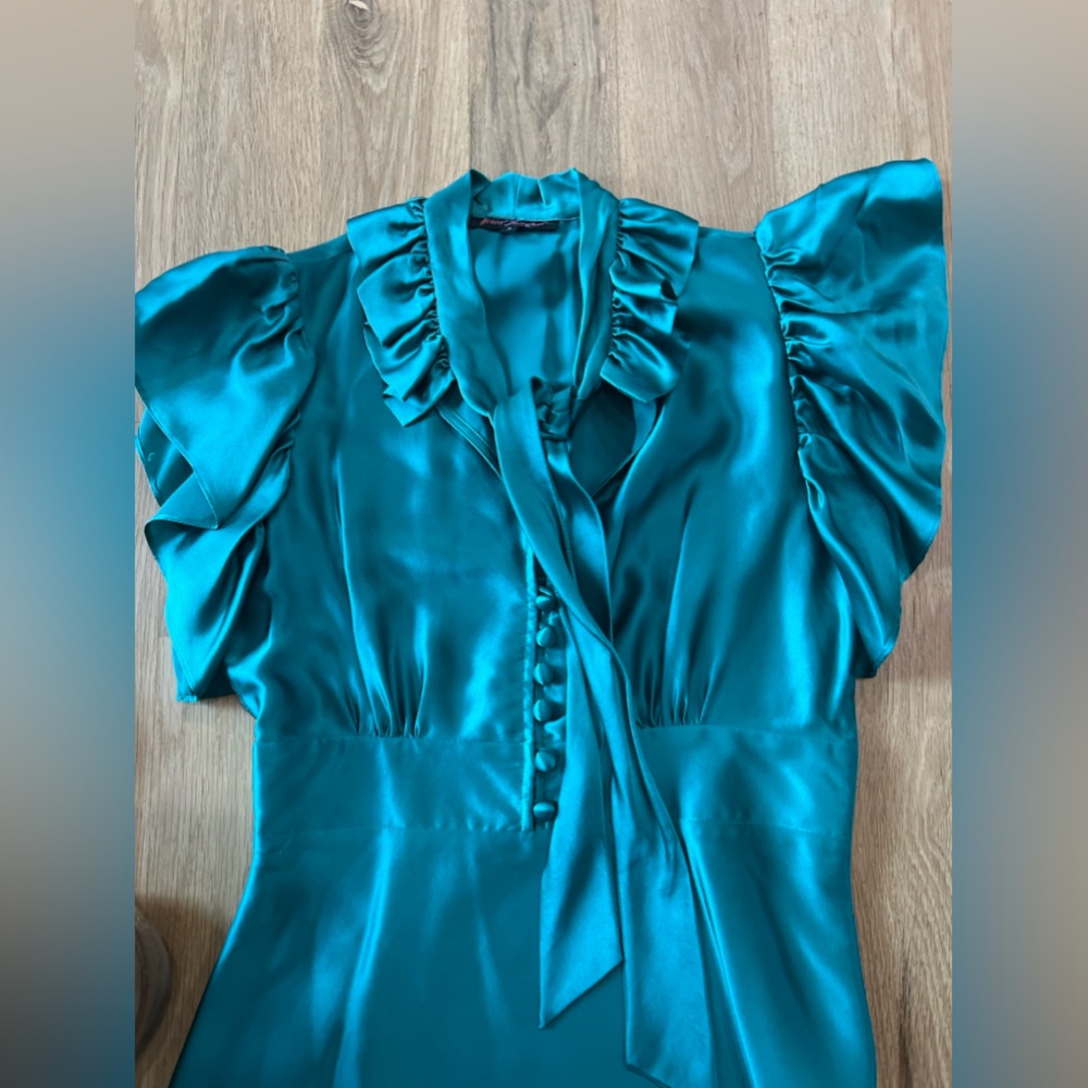 Betsey Johnson green satin dress - Picture 4 of 4